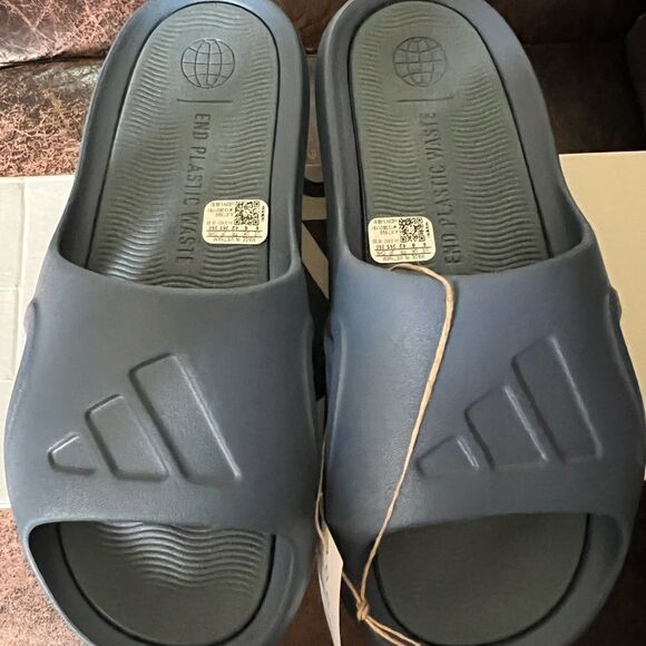 Adidas Adicane Slides M9/W10 - Picture 7 of 9